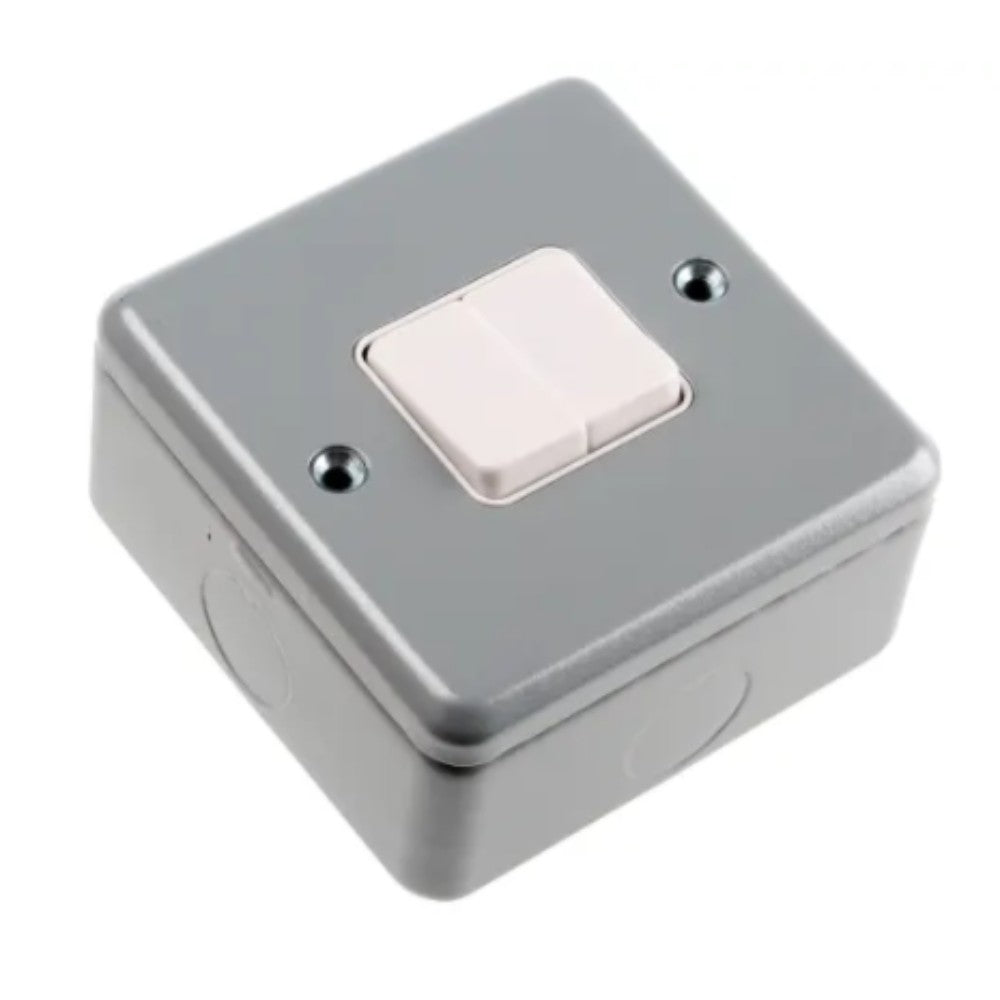 Switch, Lever, 10A, Standard, 2 Gang, 2 Way, Metalclad Plus, Manufacturer Part Num: K3592 Alm K3592 Alm/M1204