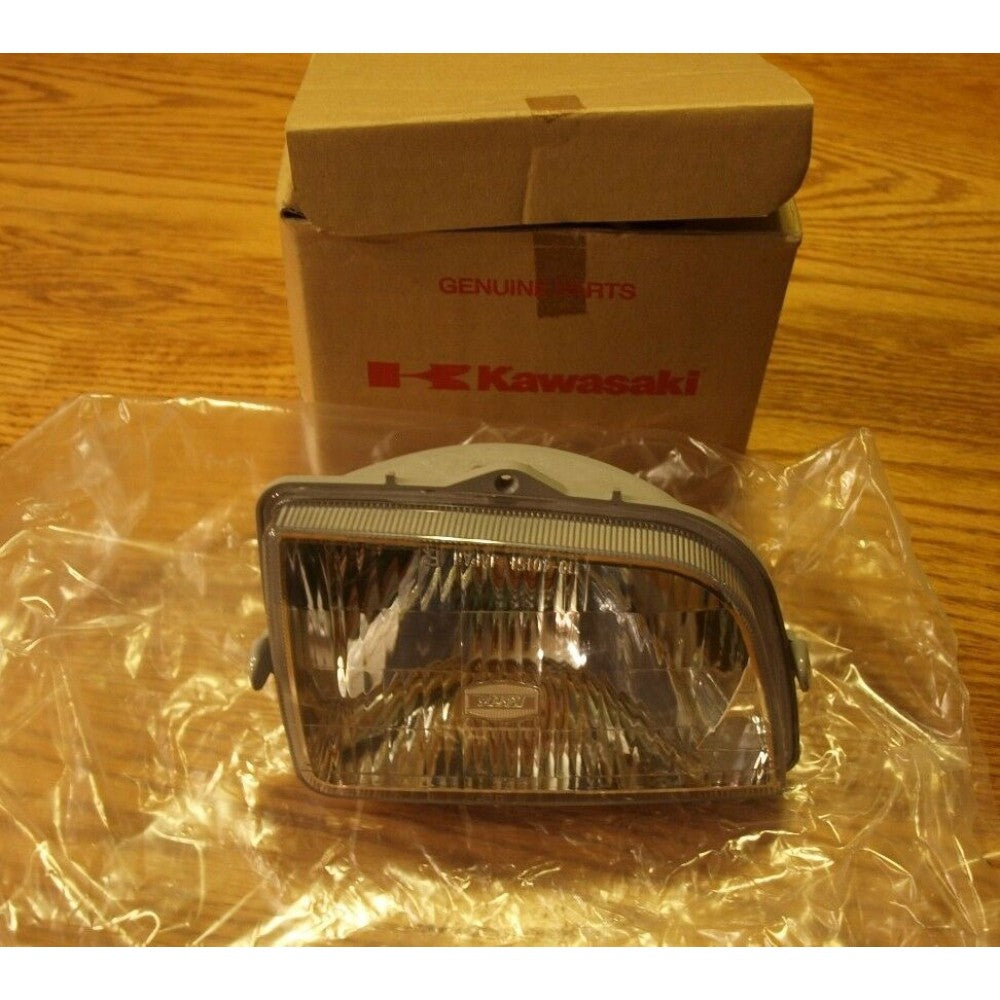 Kawasaki 230071355; Lense-Comp, Head Lamp Rh
 230071355